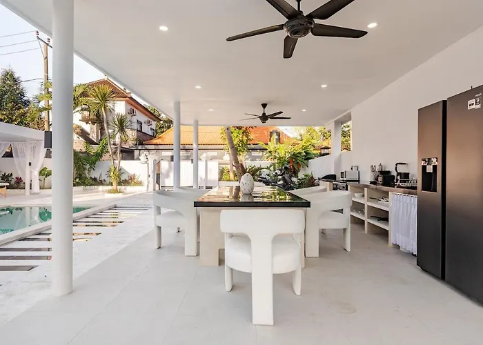 Piano - Luxury 3br With, Sauna, Ice Bath & Outdoor Cinema * Ubud