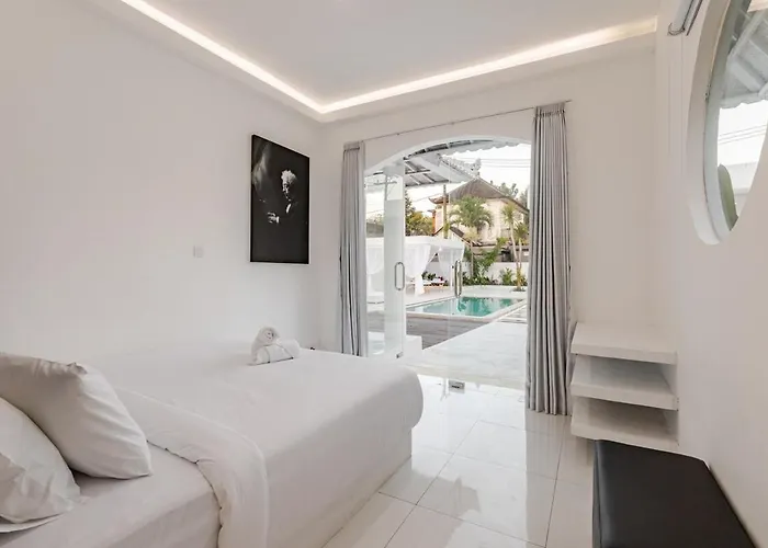Piano - Luxury 3br With, Sauna, Ice Bath & Outdoor Cinema Villa Ubud