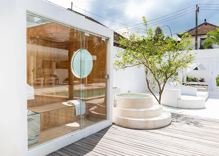 Villa Piano - Luxury 3br With, Sauna, Ice Bath & Outdoor Cinema *
