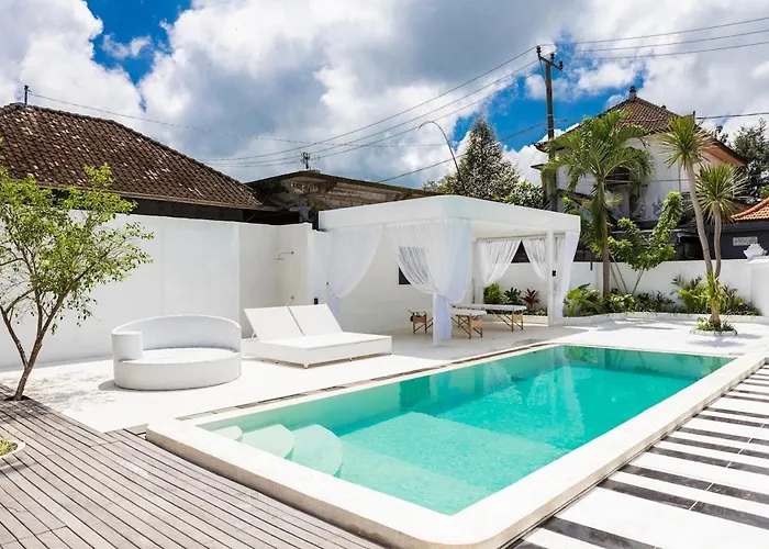 Villa Piano - Luxury 3br With, Sauna, Ice Bath & Outdoor Cinema