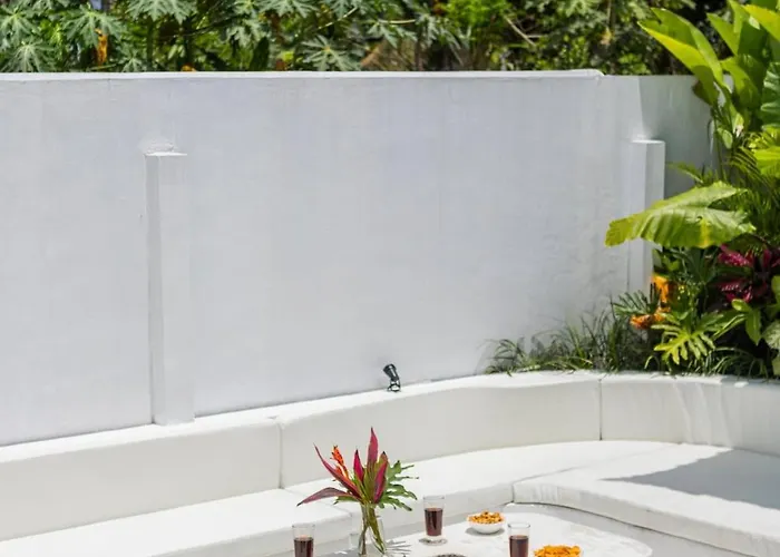 Piano - Luxury 3br With, Sauna, Ice Bath & Outdoor Cinema Villa Ubud